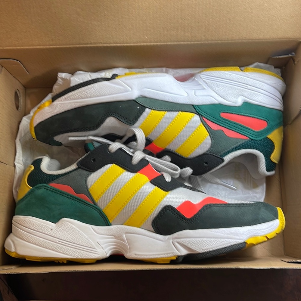 Adidas Yung-96 green-gold sneakers